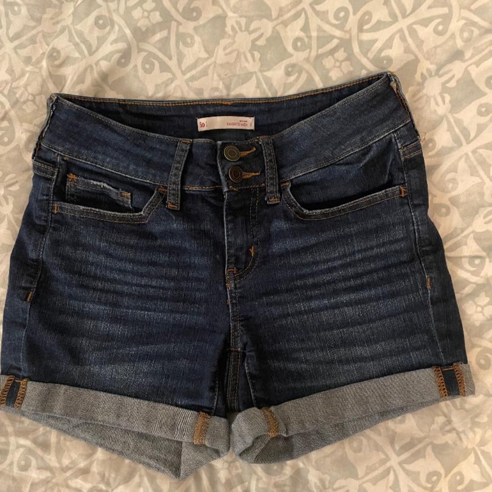 SO Shorts -- Low Rise Favorite Midi Blue Denim-- Size 3 (Juniors)